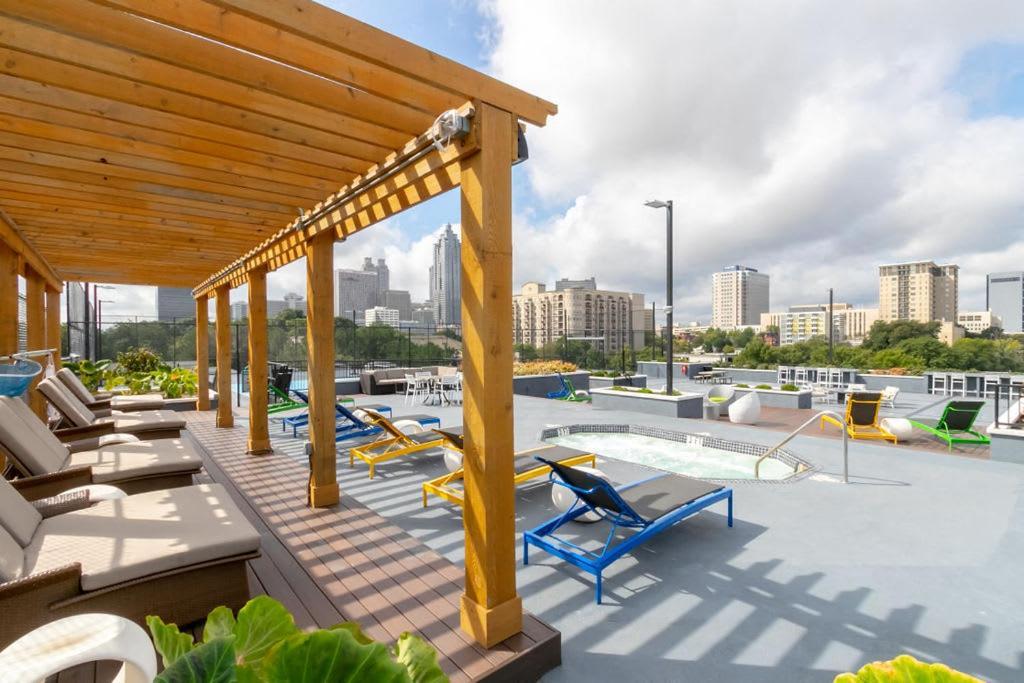 Apartment Crest At Midtown 4505 L 1 Bedroom 1 Bathroom Atlanta