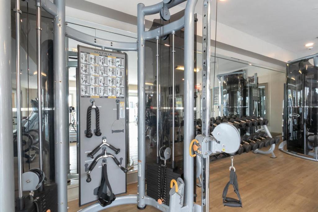 Apartment Crest At Midtown 4505 L 1 Bedroom 1 Bathroom *