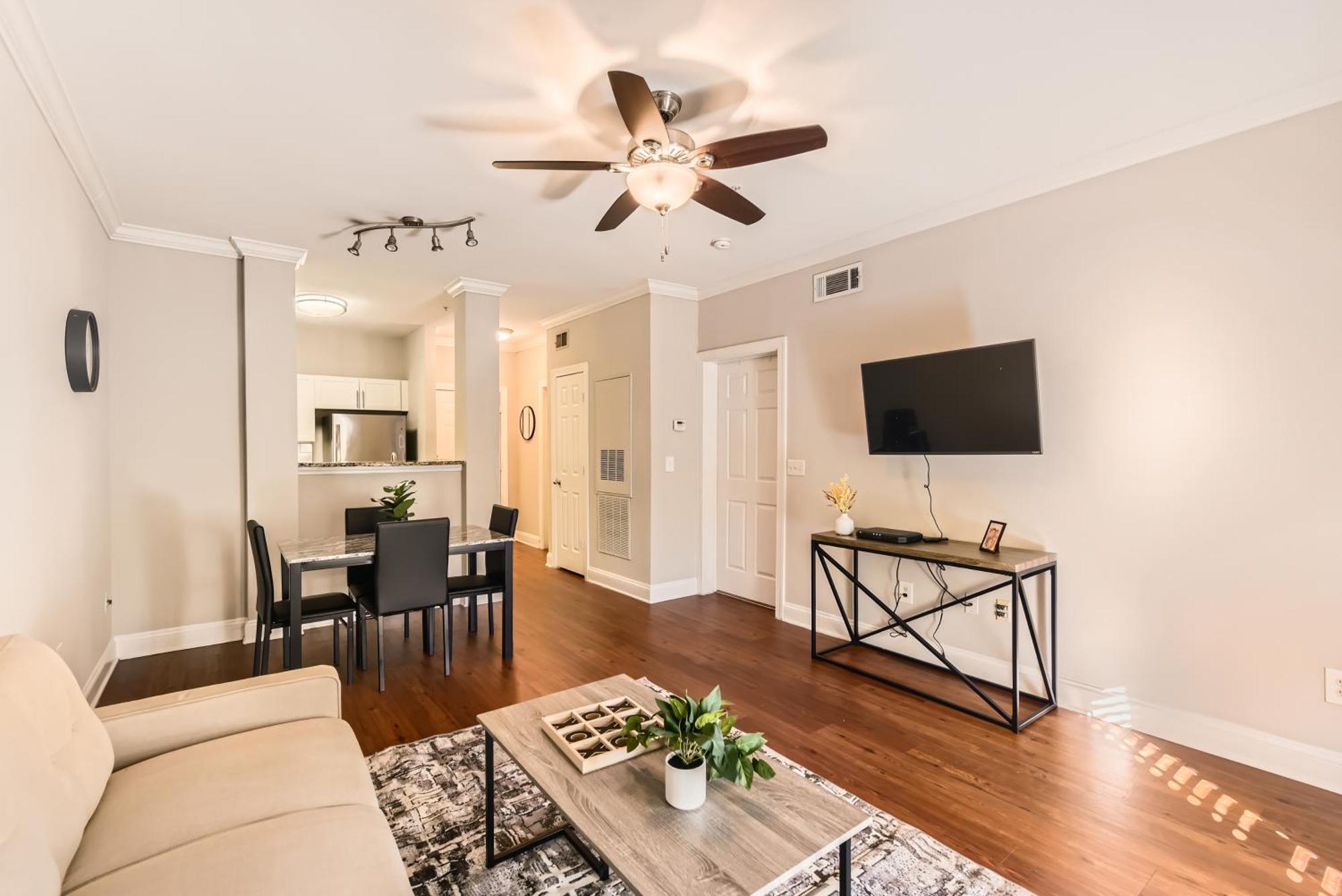 Crest At Midtown 4505 L 1 Bedroom 1 Bathroom Apartment Atlanta
